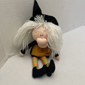 Vintage Halloween Russ Berrie Hildegarde Witch Rare Plush Soft Doll White Yarn